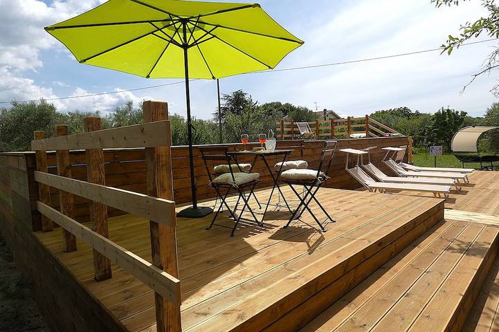 Location de vacances pour 8 personnes, avec terrasse et jardin, animaux acceptés à Giove