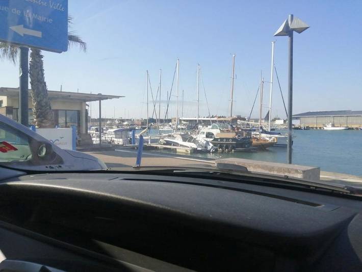 Camping pour 6 personnes, avec piscine ainsi que bassin pour enfant et jardin, animaux acceptés à Port-la-Nouvelle - 2