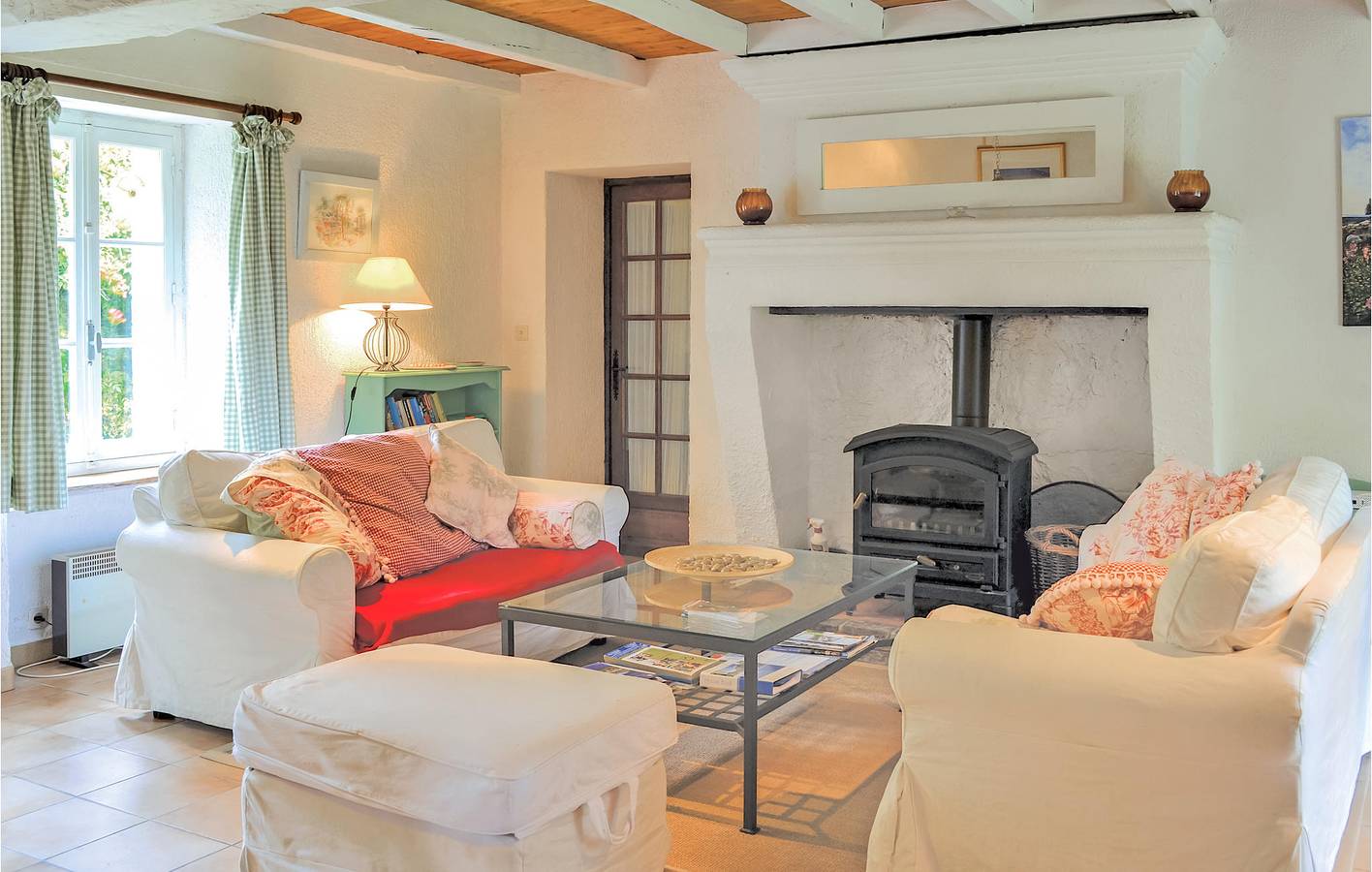 Charmant Apt. de 135sqm : Piscine, Jardin, Parking, Vélos & WiFi, près de Chassaignes 2km in Vanxains, Périgord Vert