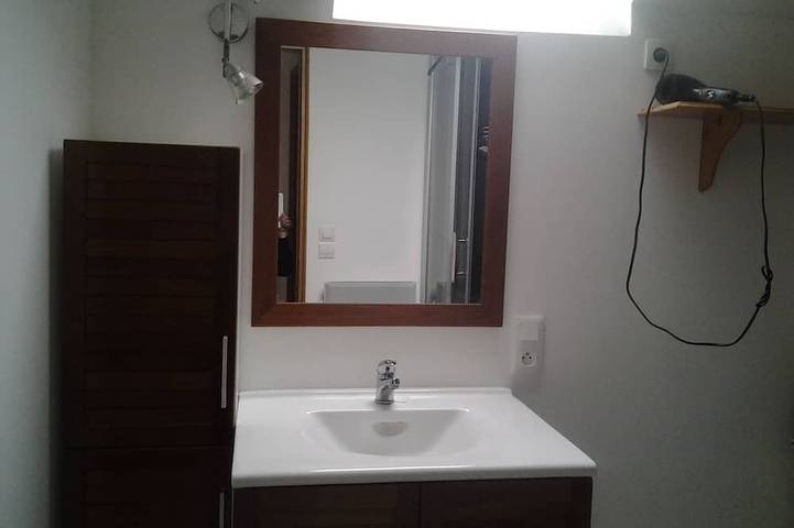 Gîte pour 6 personnes, avec jardin et terrasse, animaux acceptés à Le Vast - 3