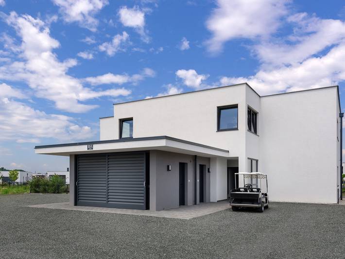 Ferienwohnung für 4 Personen, mit Balkon und Pool, kinderfreundlich - 1