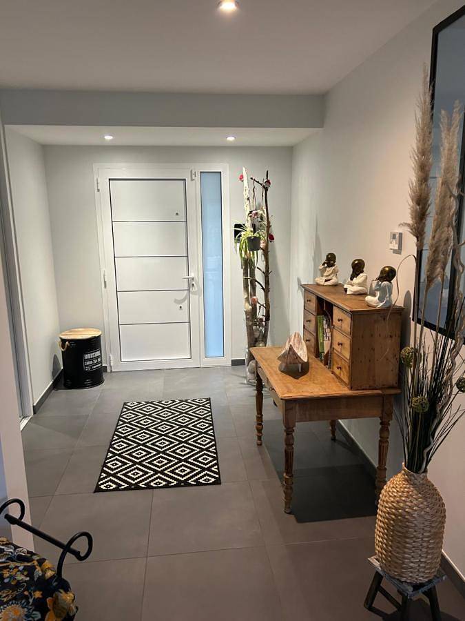 Location de vacances pour 4 personnes, avec terrasse dans Neuvy-Sautour - 2