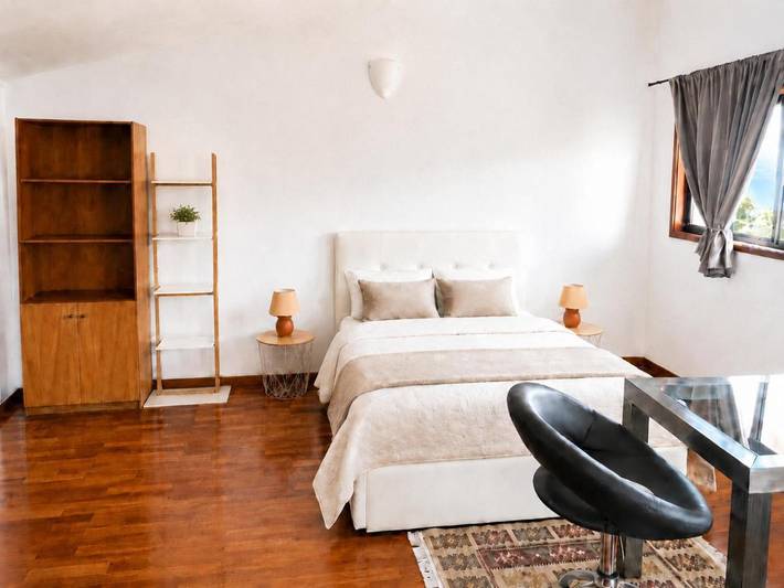 Gîte pour 3 personnes, avec Balcon ainsi que Jardin et Vue à Espinho