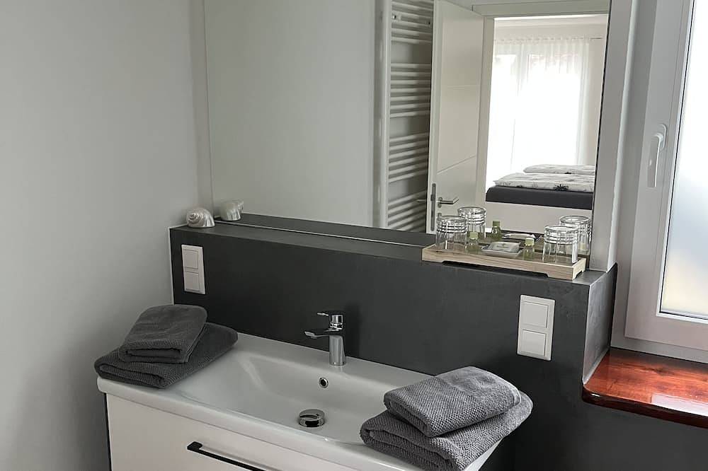 Ganze Wohnung, Ferienwohnung Amsel 10 Min. vom Legoland entfernt in Bibertal, Bayerisch Schwaben