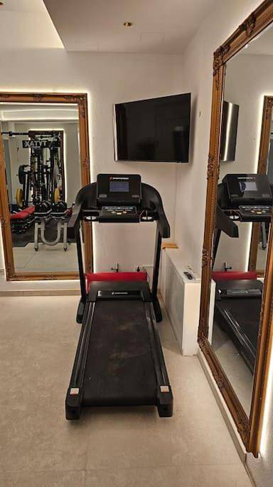 Ferienwohnung für 9 Personen, mit Pool und Sauna in Sendling München - 4
