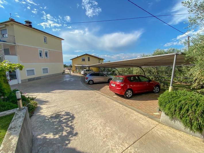 Gîte pour 4 personnes, avec vue et jardin, animaux acceptés à Izola - 4