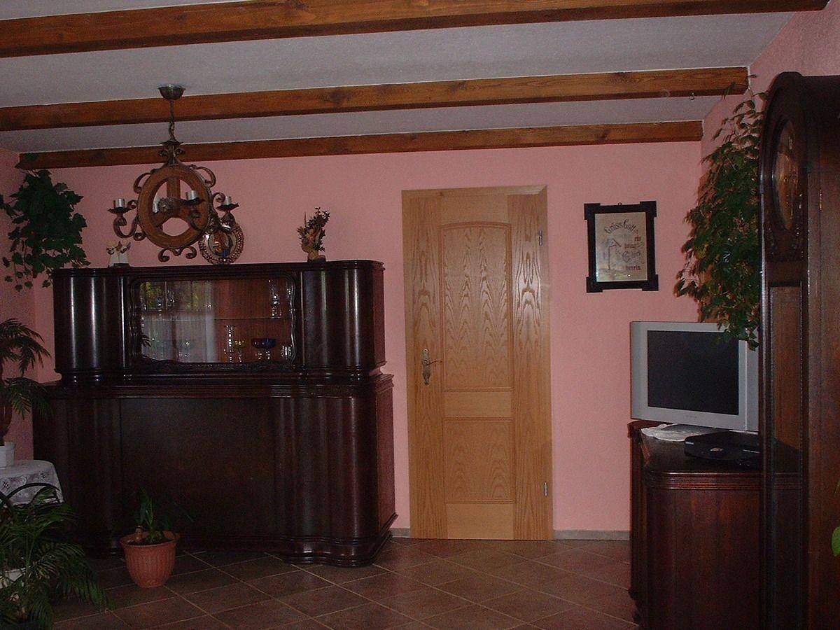 Apartamento entero, Komfortable Ferienwohnung mit Terrasse und Spielplatz nahe dem Achterwasser in Warthe, Rankwitz