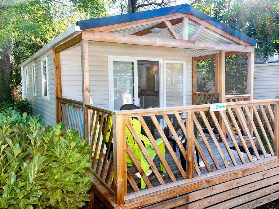 Camping La Garenne - Mobile home 6 persons - Mh2 Premium + terrace 8 m², with sanitary facilities in Néfiach, Perpignan region