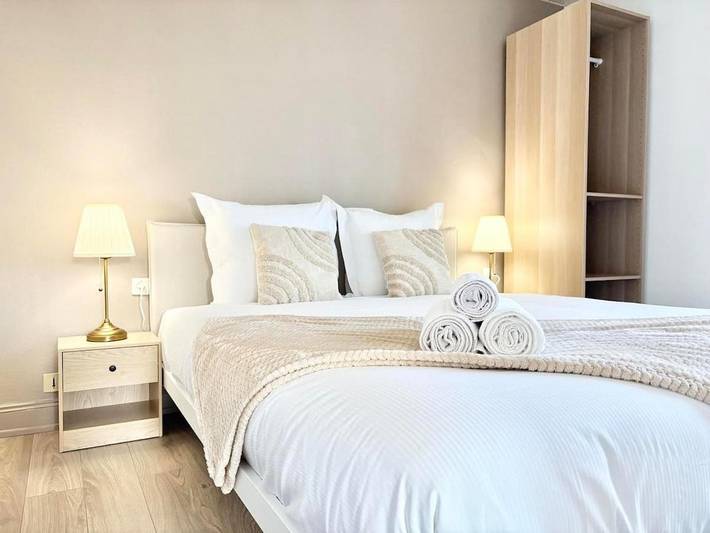 Location de vacances pour 8 personnes, avec terrasse ainsi que jardin et piscine à Ingersheim - 4