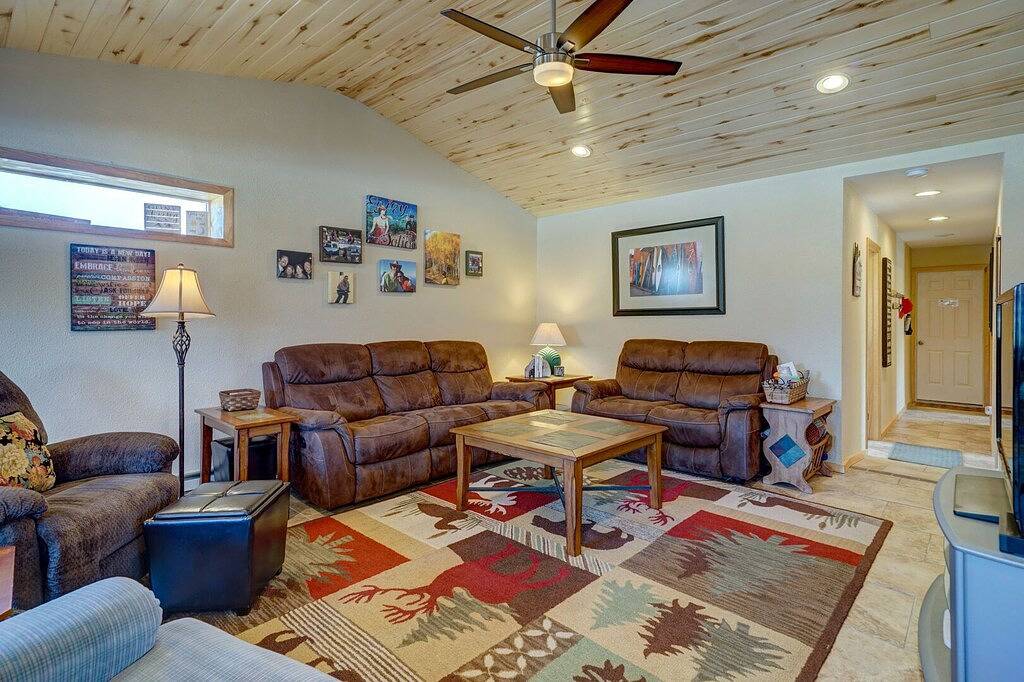 Jetzt 2 Nächte bleiben! Gantt's Corner: Downtown Salida, offenes Layout! in Salida, Chaffee County