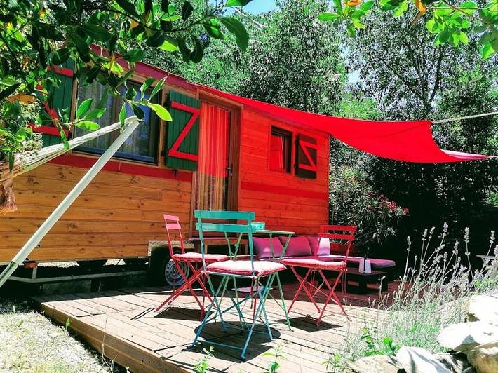 Chambre d’hôte pour 3 personnes, avec jardin ainsi que piscine et vue à Nîmes - 3