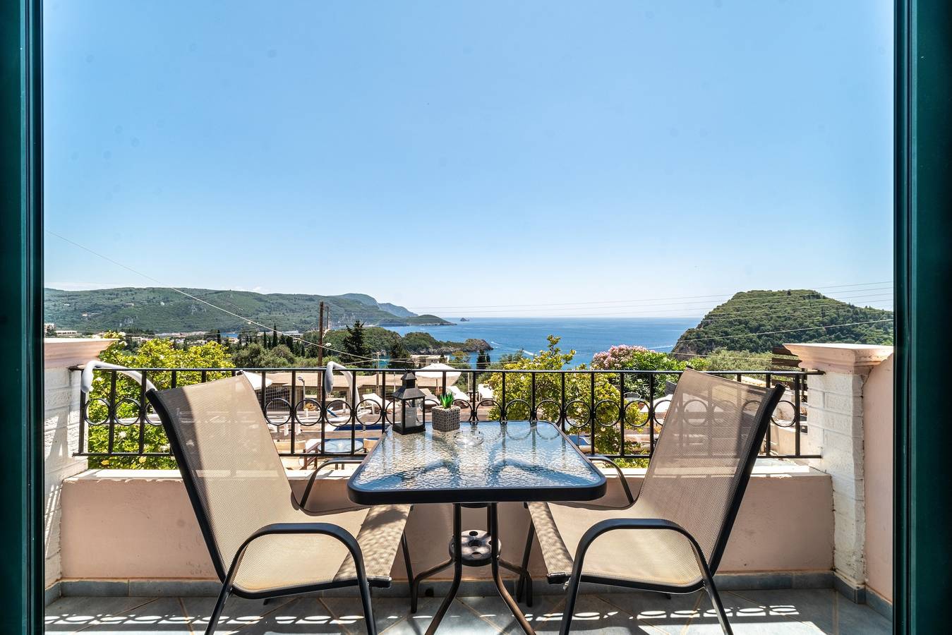 Hotel Apartment "Spyridoula Studio 3" with Sea View, Shared Pool & Wi-Fi in Paleokastritsa, Corfu