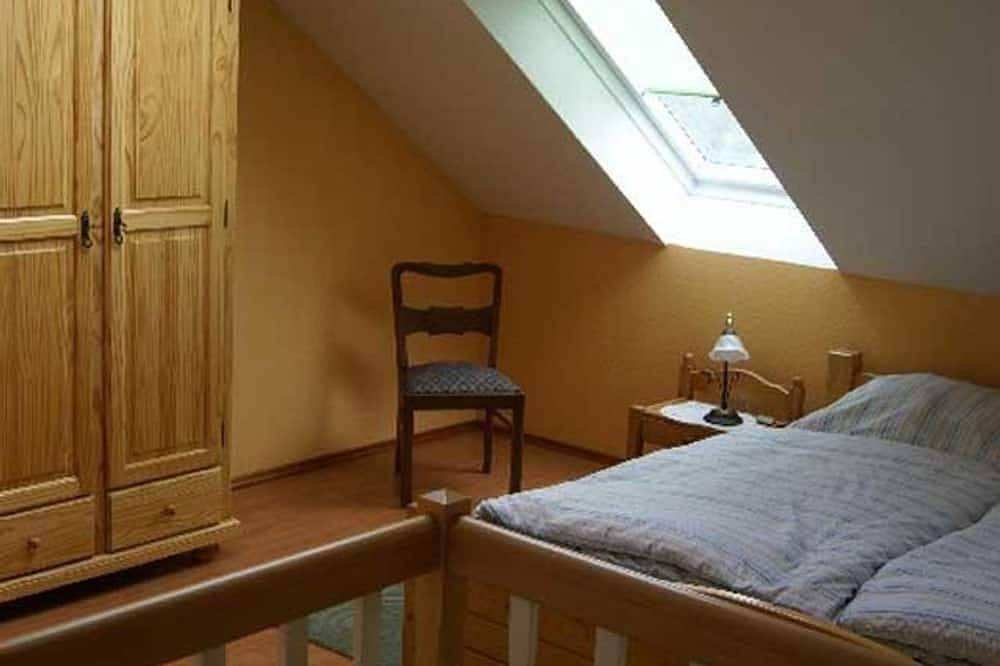 Ganze Wohnung, Ferienwohnung Galerie - Friesenborg - Fewo Klein Sande in Hinte, Nordseeküste