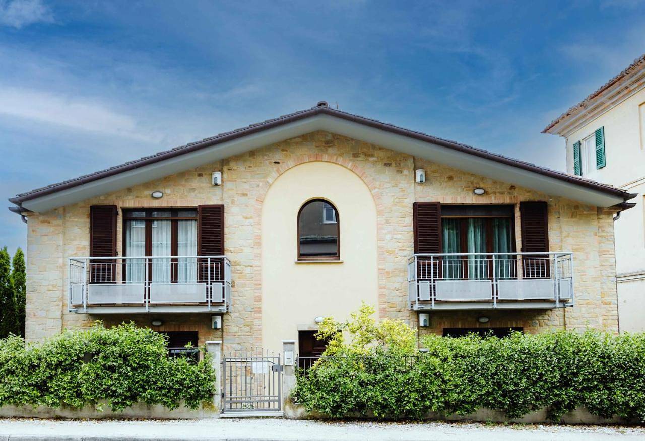 Appartamento intero, Apartment in Cupramontana, Provincia di Ancona