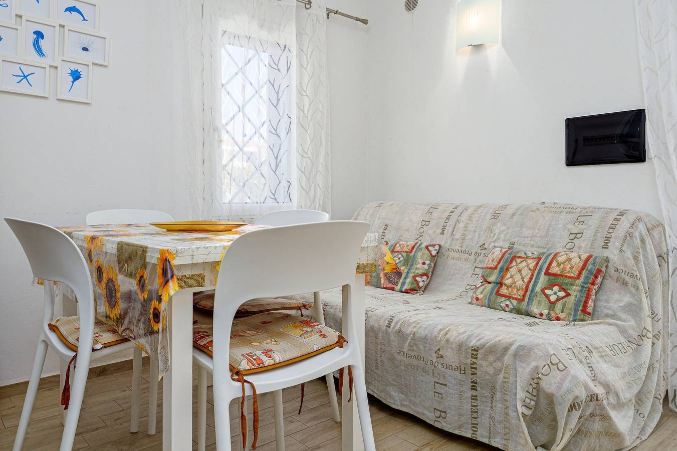Casa Vacanze 'Confortevole Caposchiera' con terrazza privata, Wi-Fi e aria condizionata in San Teodoro, Olbia-Tempio