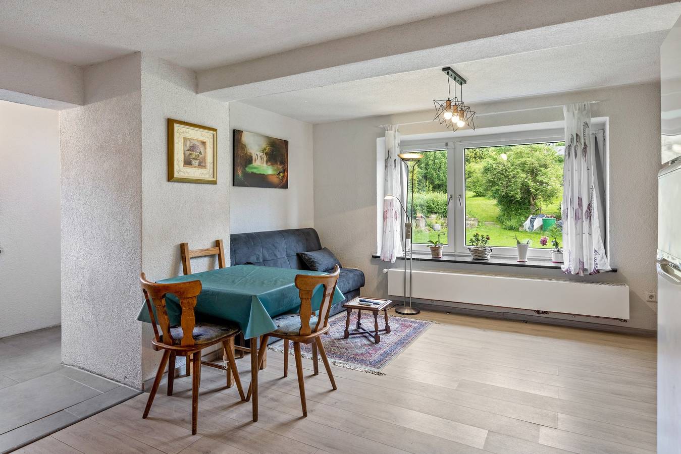 Ganze Wohnung, Apartment 'Jolie' mit Bergblick, privater Terrasse und Wlan in Söhrewald, Hessisches Bergland