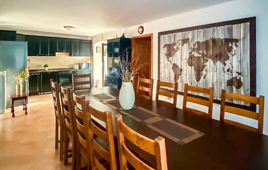 Villa Anni with pool island Krk by Villas Guide in Malinska-Dubašnica, Krk