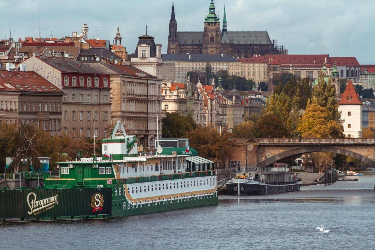 Admiral Botel in Smíchov, Prag