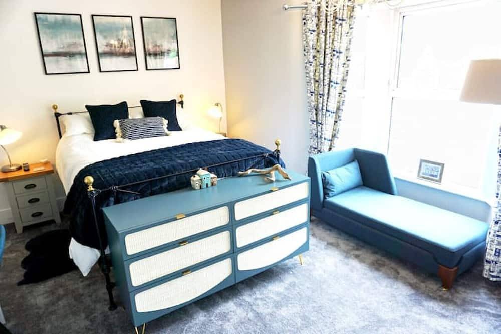 Stylish 3 Bedroom Victorian Villa with hot tub in Lincoln, Lincolnshire