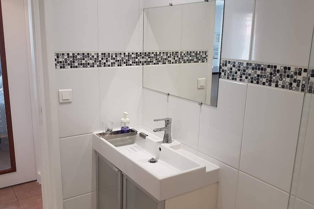 Independent apartment for 3 people in Argenteuil, Val-d'Oise