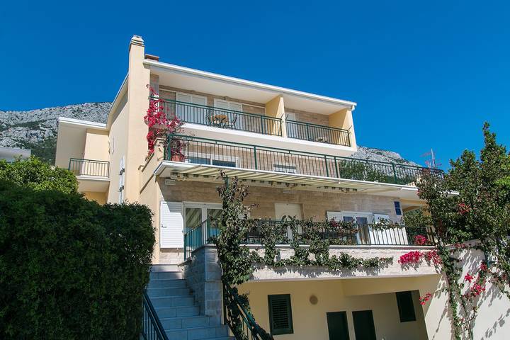 Ferienwohnung für 4 Personen, mit Balkon/Terrasse in Brela - 3