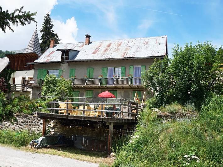 Gîte pour 5 personnes, avec Terrasse et Jardin