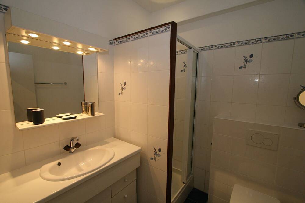 Apartamento entero, **** Gran Duplex, vistas al mar, 5 dormitorios, sábanas, jardín privado in Pourville-sur-Mer, Hautot-sur-Mer
