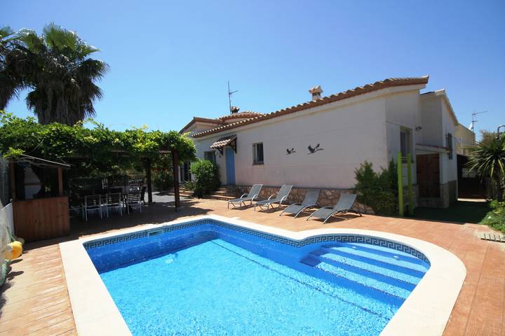 Ferienhaus für 6 Personen, mit Garten und Terrasse in Riumar
