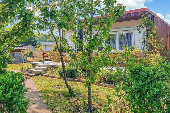 Ferienhaus für 3 Personen, mit Garten - 1