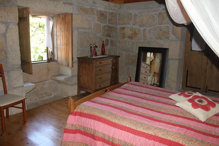 Gîte pour 8 personnes, avec jardin et balcon dans Carvalhais - 3