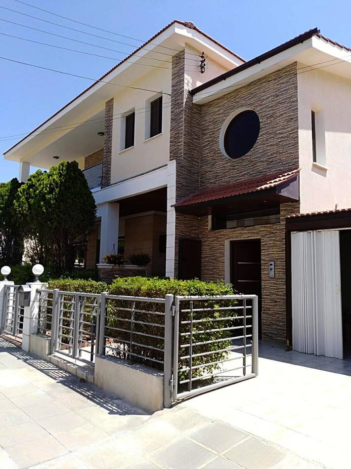 Holiday rental for 12 people, with Terrace and Garden as well as View in Limassol