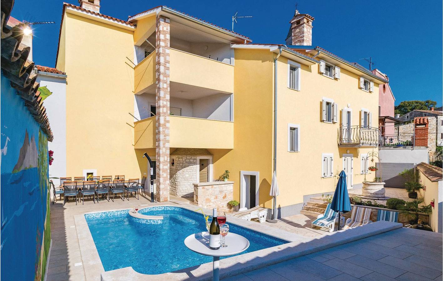 Ferienhaus für 14 Personen mit Terrasse in Vodnjan, Südküste Istrien
