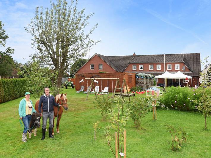 Ferienwohnung für 3 Personen, mit Terrasse und Garten, kinderfreundlich in Holtgast - 2
