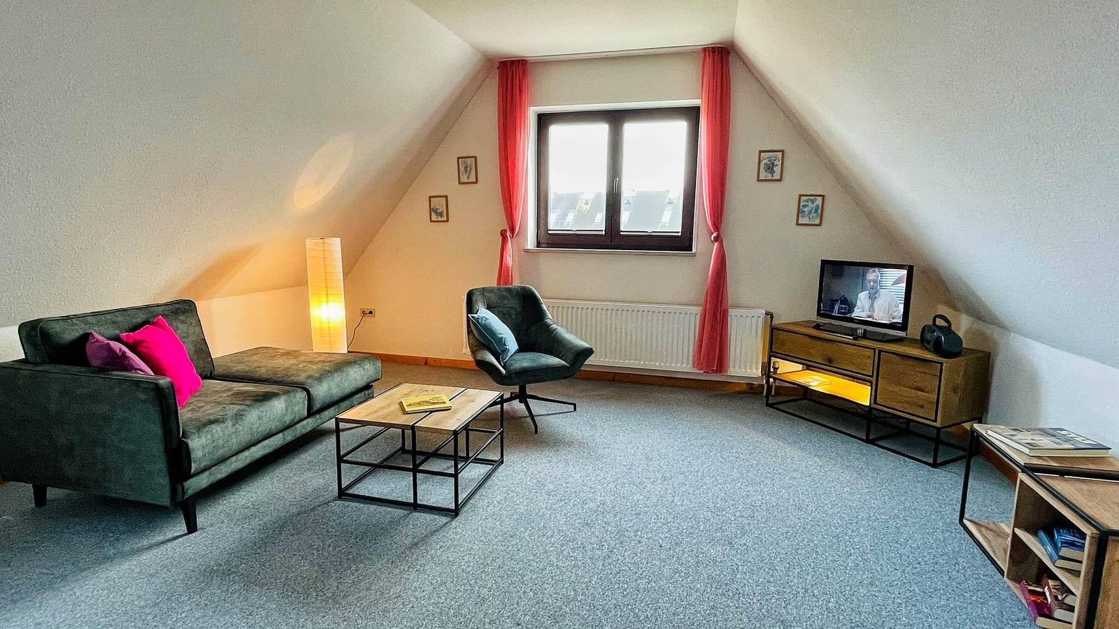 Ganze Ferienwohnung, "Haus Stückmark" 4 Ferienwohnungen tw. mit Meerbli in Hörnum, Sylt