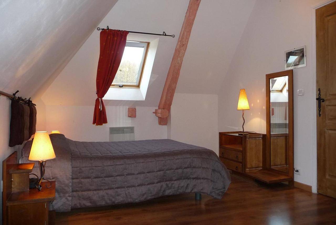 Two-Bedroom House in Béduer, Parc Naturel Régional des Causses du Quercy