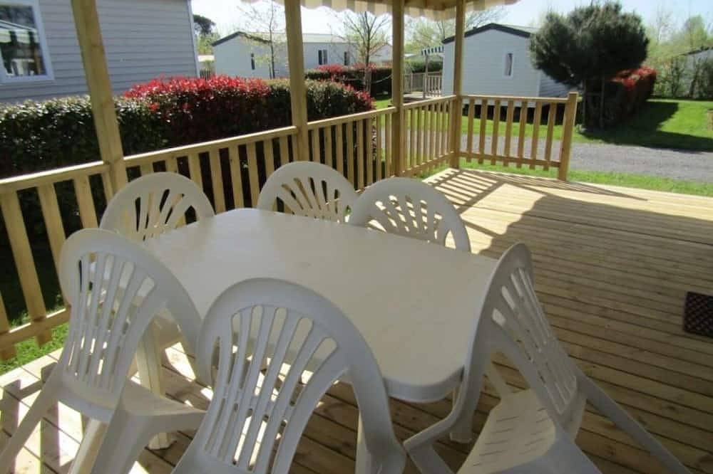 Camping 4 étoiles - Piscine in Saint-Christophe-du-Ligneron, Vallée de la Loire