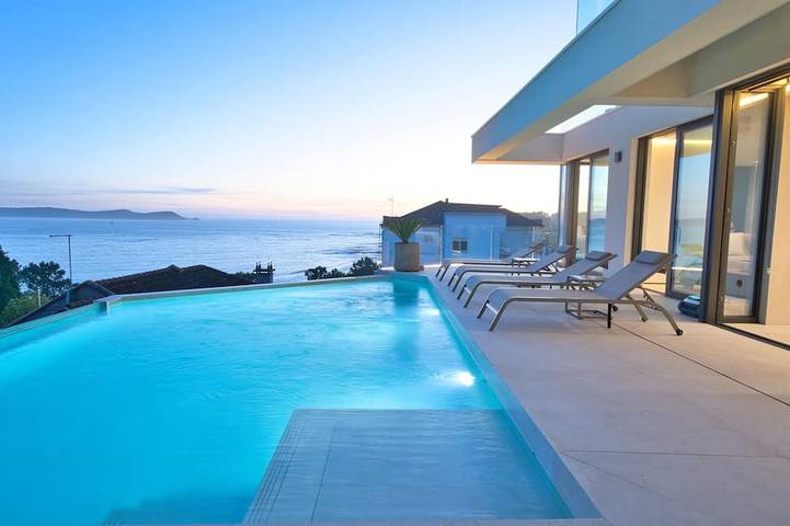 Villa for 10 people, with garden - 1