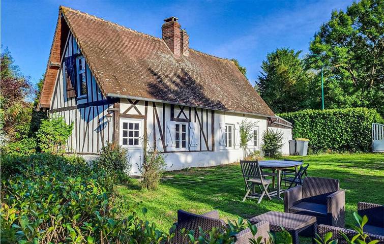 Gîte pour 5 personnes, avec jardin à Normanville