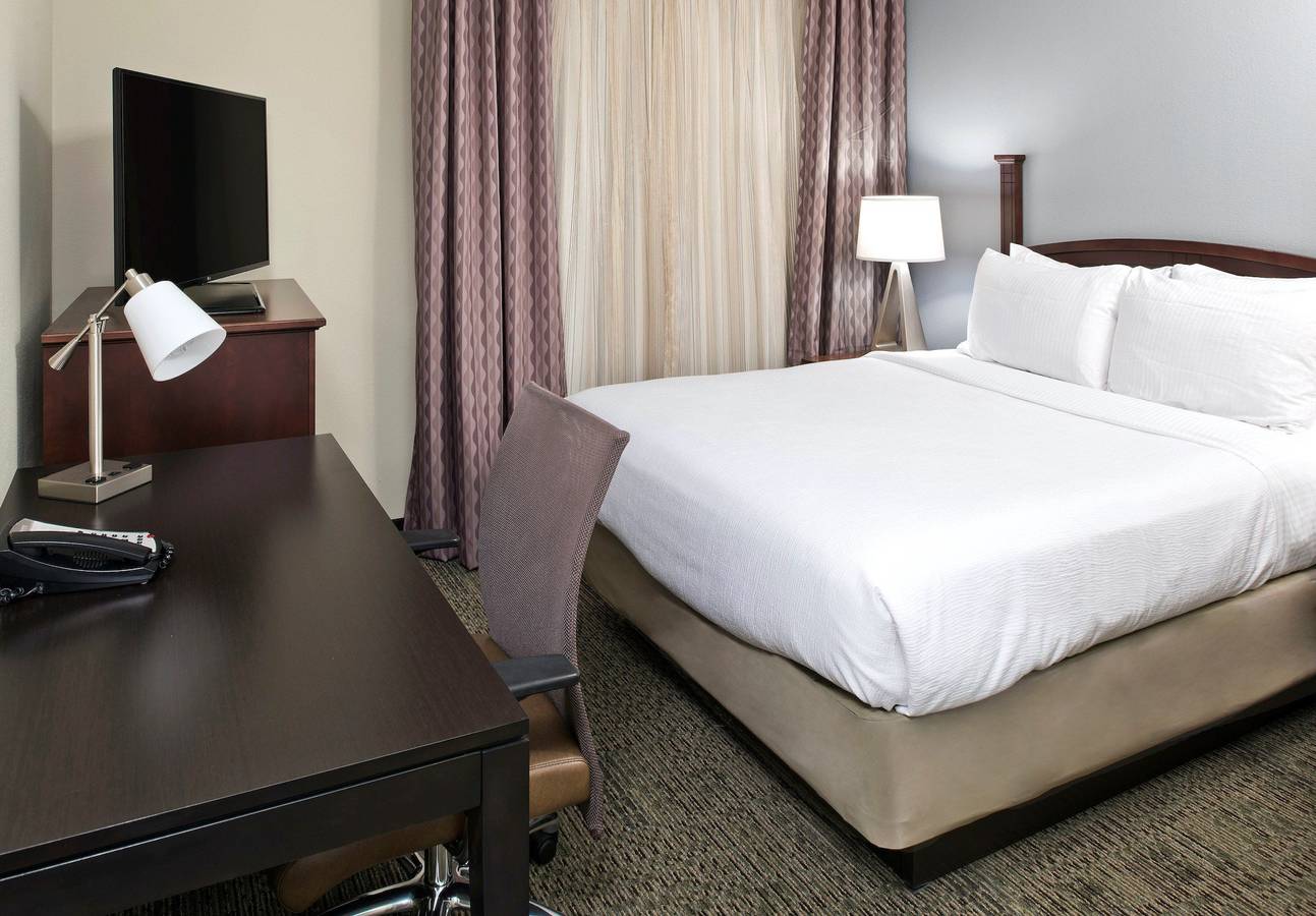 Staybridge Suites Charlotte Ballantyne in Charlotte, Mecklenburg County