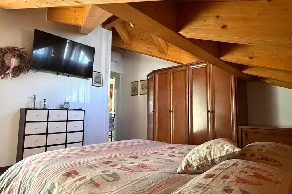 Ganze Wohnung, Comfortable attic in the hills of Trento in Trient, Fleimstaler Alpen