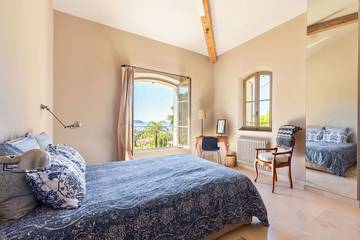 Villa pour 10 Personnes dans Carqueiranne, Région de Toulon, Photo 1