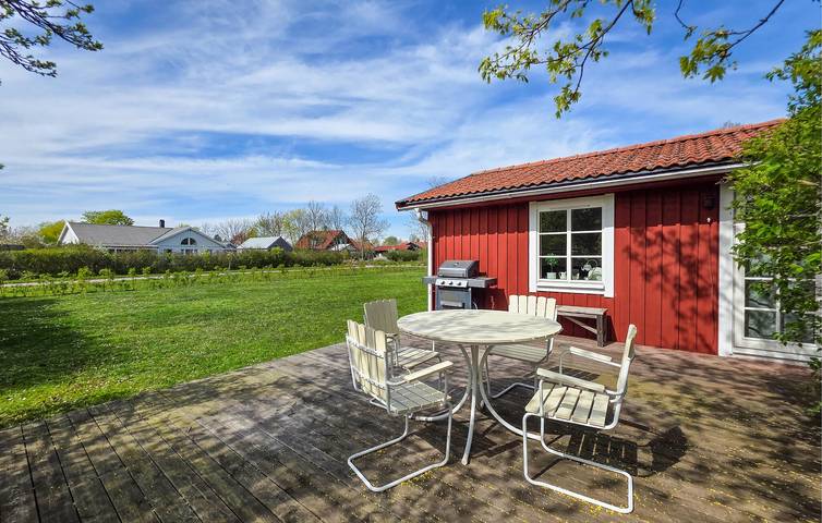 Hus för 8 Personer med trädgård in Öland