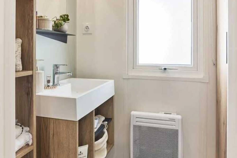 Camping 3 étoiles - ccbbhde in Pouzauges, Fontenay-le-Comte