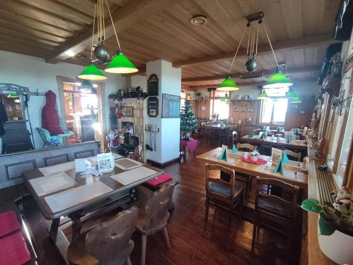 Gîte pour 3 personnes, avec terrasse à Klingenthal - 4