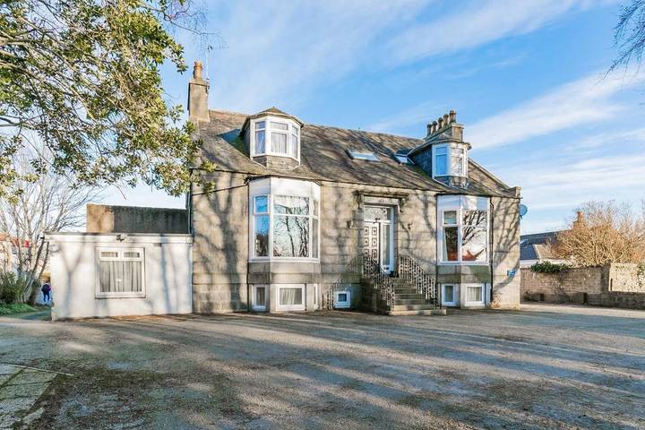 Bed and breakfast for 2 people, with garden in Aberdeen