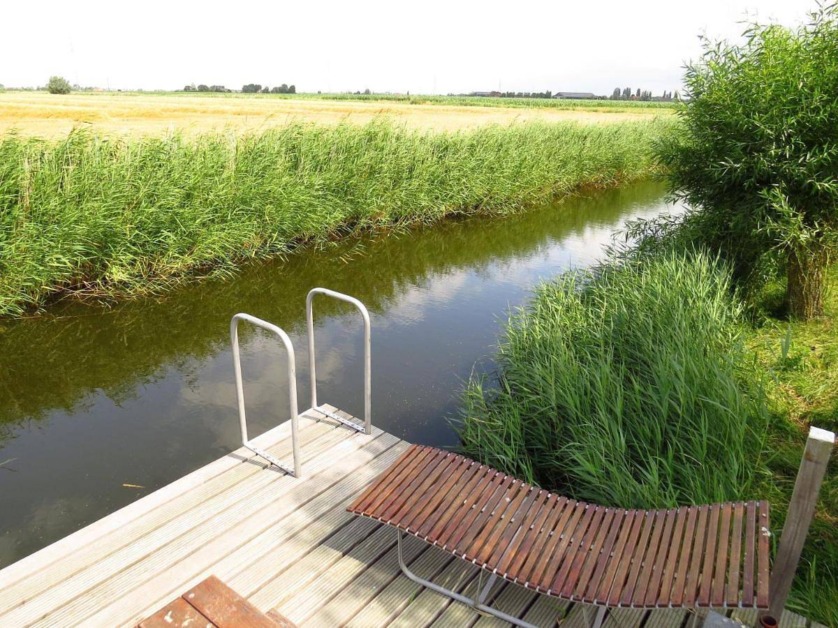 Holiday Home 't Hof der Witte Damen in Veurne, Westflandern