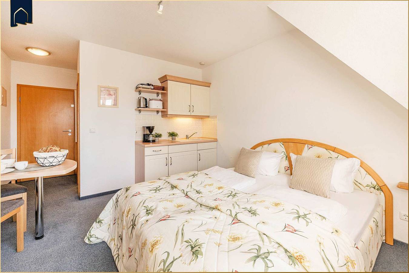 Ganze Wohnung, Charmante Ferienwohnung für zwei mit Sauna & Ruheraum in Loddin, Bernsteinbäder