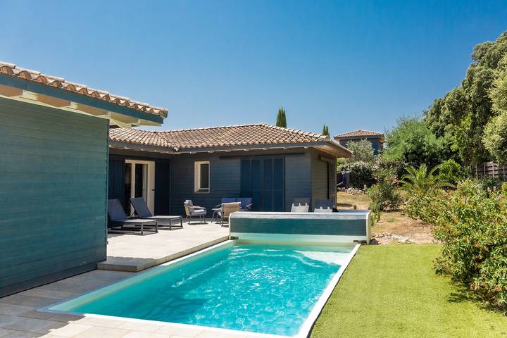 Exklusive Villa mit beheiztem Pool bei Porto-Vecchio in Figari, Sartène und Umgebung