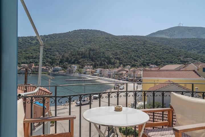 Entire apartment, Apartment 'Pilali  2 Greece' with Balcony, Wi-Fi and Air Conditioning in Agia Effimia, Kefalonia