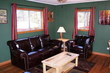 Log Cabin for 6 Guests in Estes Park, Larimer County, Picture 1